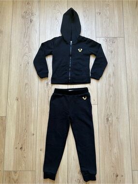 5T True Religion Sweat Set